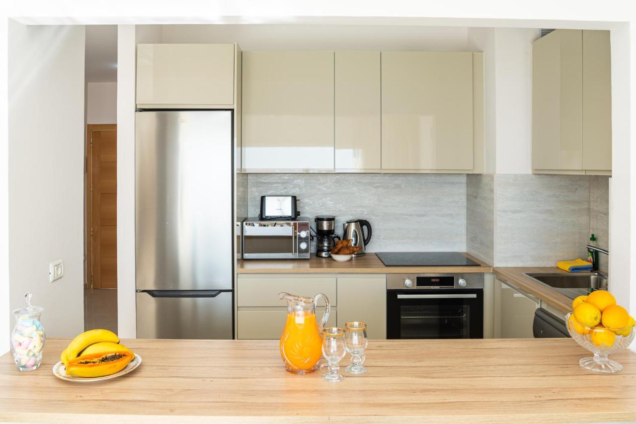Esmeralda. Lovely And New Apartment Right By The Ocean! Callao Salvaje Bagian luar foto